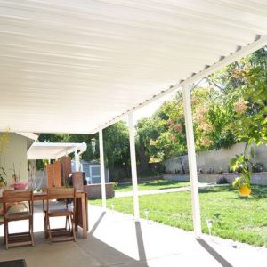 The Villa at Pleasant Hills - patio.JPG