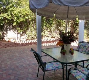 Tuscany Senior Living - patio.jpg