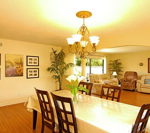 Villa Regina III - 5 - dining room 2.jpg