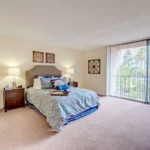 Villa Valencia - apartment bedroom.JPG