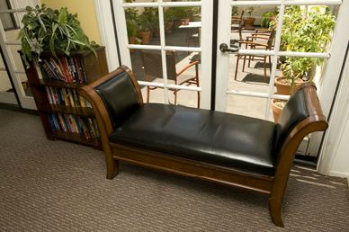 Whitten Heights Assisted Living and Memory Care - 4 - seating area.JPG