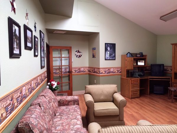 Crescent Landing at Santa Ana Memory Care computer room.JPG