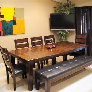 Del's Haven III 4 - dining room.jpg