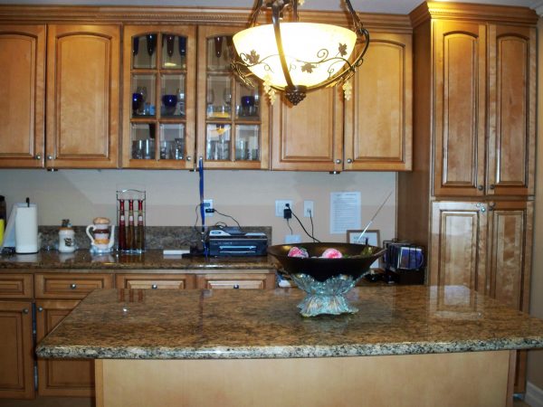 Golden Breeze Manor 5 - kitchen.jpg