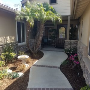 Grand View Villas Inc front walkway.jpg