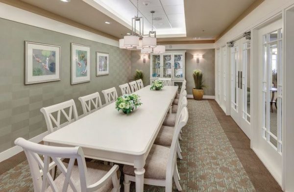 Merrill Gardens at Huntington Beach dining room private.JPG