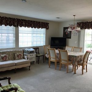 Ruby Cottage 4 - dining room 3.JPG