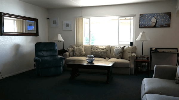 knotts-landing-luxury-care-living-room.png