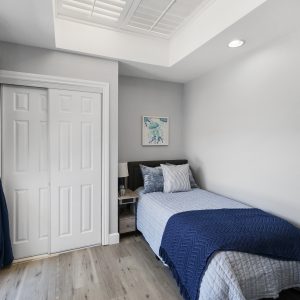 serenity-health-2-8-small-bedroom.jpg