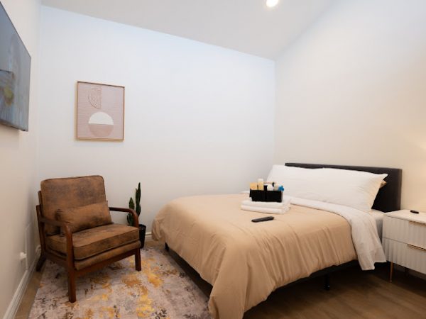 luxxylive-1-bedroom.jpg