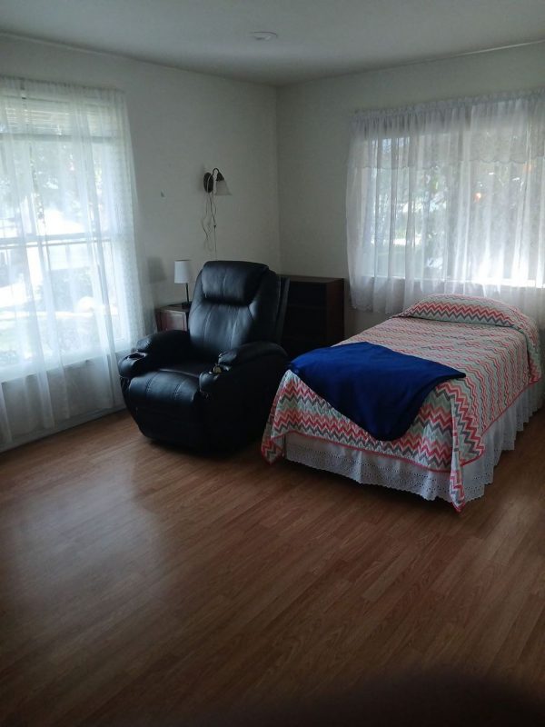 star-dust-home-5-private-room.jpeg