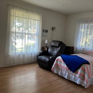 star-dust-home-9-private-room.jpeg