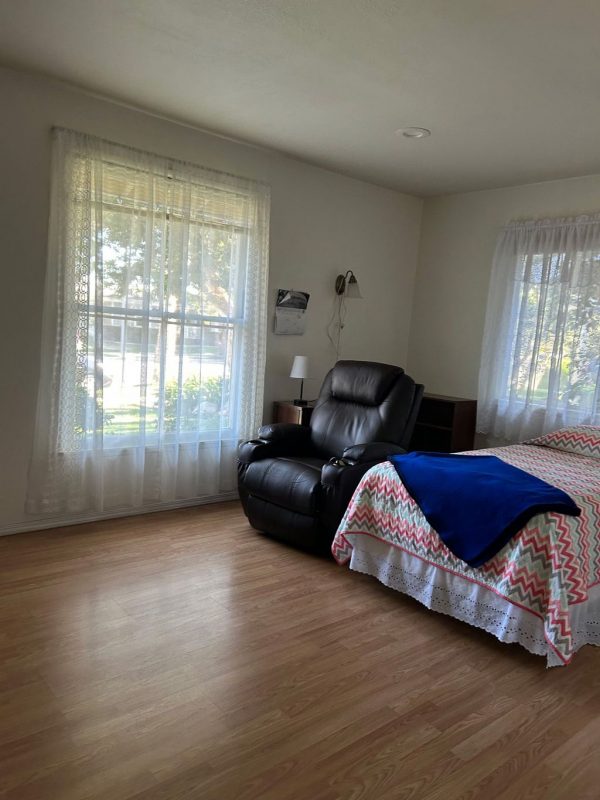 star-dust-home-9-private-room.jpeg