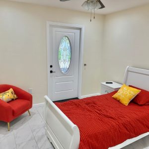 seniors-paradise-6-private-room.jpeg