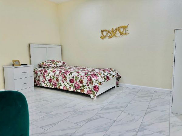 seniors-paradise-7-private-room.jpeg