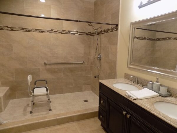 a-and-b-at-home-health-home-care-facility-rcfe-restroom.jpg