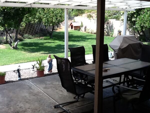 aandm-assisted-living-3-patio.jpg