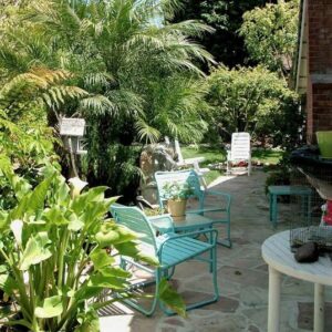 accent-on-seniors-6-patio.jpg