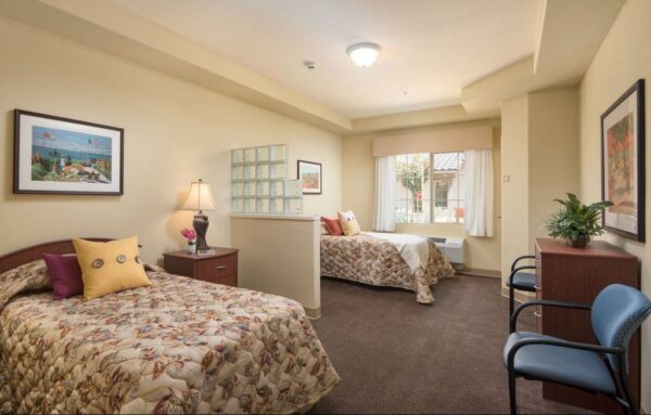 activcare-at-yorba-linda-4-shared-apartment.jpg