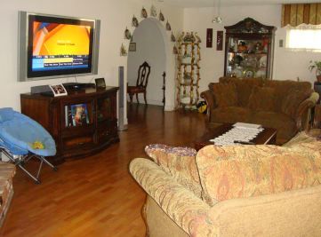 adelines-guest-home-living-room-2.jpg