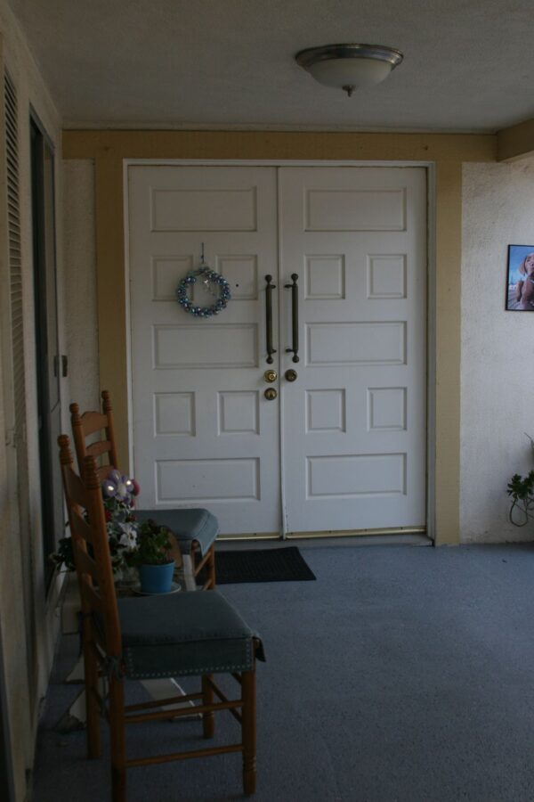 adriana-elderly-care-home-ii-front-door.jpg