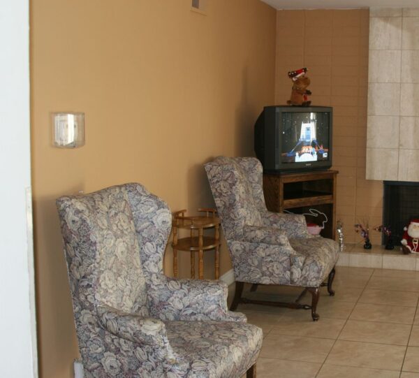 adriana-elderly-care-home-iii-4-living-room.jpg