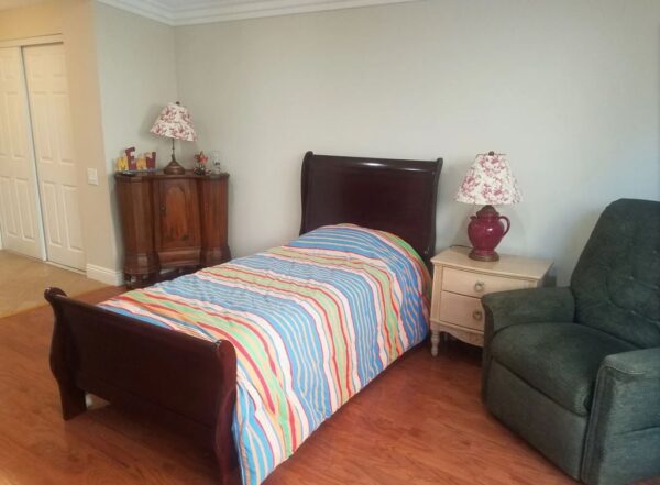 adriana-elderly-care-home-iii-5-private-room.jpg