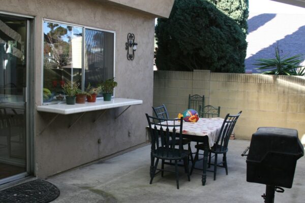 adriana-elderly-care-home-iii-patio.jpg