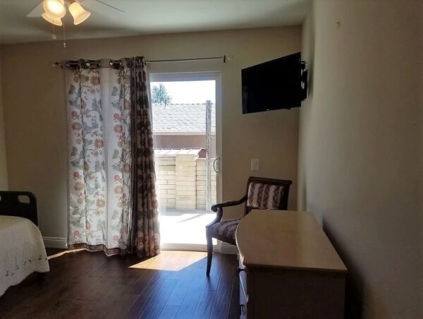 adriana-elderly-care-home-iv-private-room-11.jpg