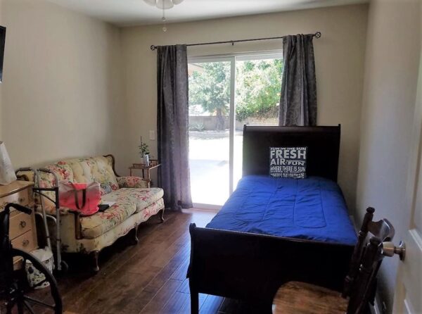 adriana-elderly-care-home-iv-private-room-5.jpg