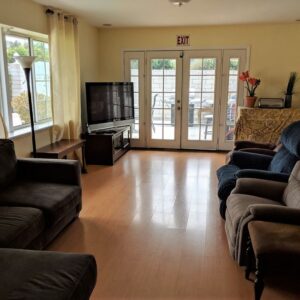 agape-senior-homes-i-3-living-room.jpg
