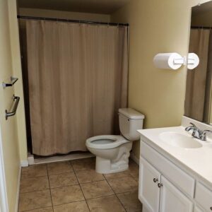 agape-senior-homes-i-restroom.jpg
