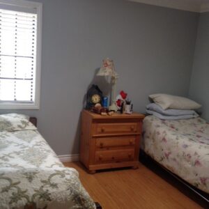 ainas-guest-homes-4-shared-room.jpg