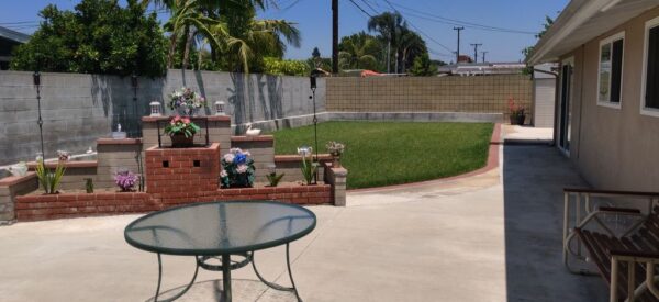 alpers-care-home-5-back-yard.jpg
