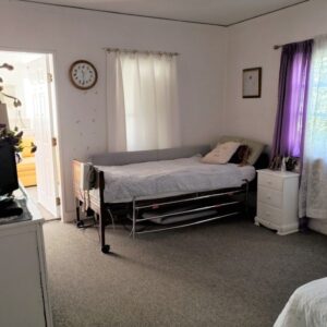 ana-maries-guest-home-5-shared-room.jpg