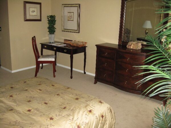 anaheim-crown-plaza-apartment-2.jpg