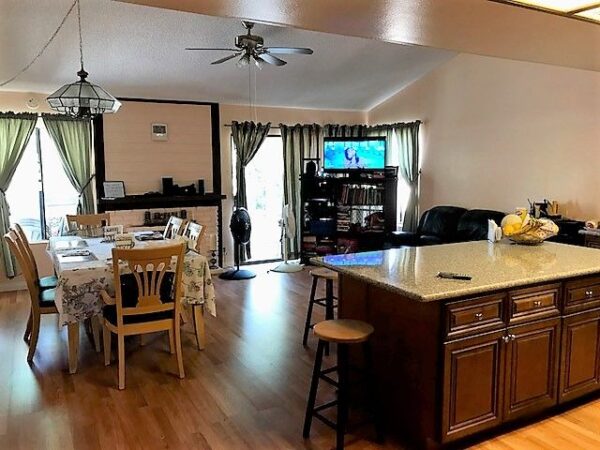 angelic-hands-care-home-3-dining-room-2.jpg