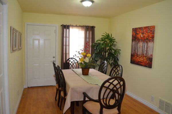 annissa-gem-care-3-dining-room.jpg