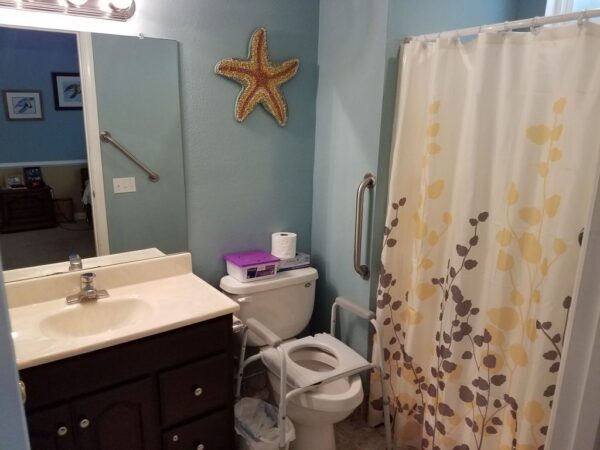arbor-on-the-green-restroom.jpg