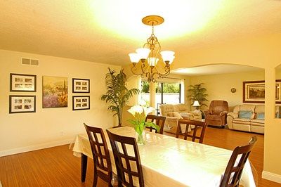 arbor-view-i-3-dining-room.jpg
