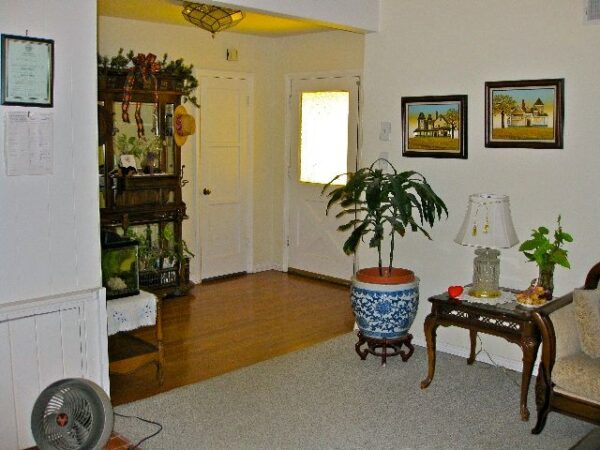 arc-facility-at-richman-3-foyer.jpg
