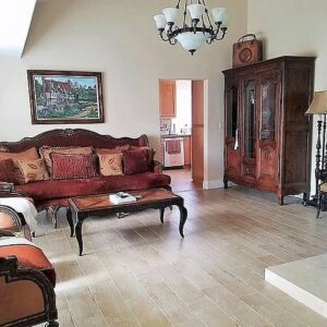 astoria-retirement-residence-corona-del-mar-3-living-room.jpg