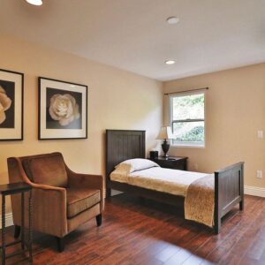 astoria-senior-care-homes-at-monarch-bay-5-private-room.jpg