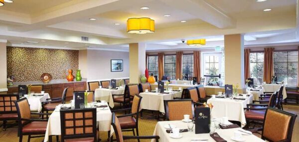 atria-san-juan-4-dining-hall.jpg