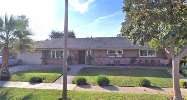 autumn-grove-care-home-1-street-view.jpg