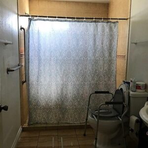 avondale-family-care-home-ii-restroom.jpg