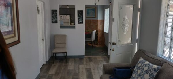 barr-senior-courtyard-ii-3-living-room.jpg