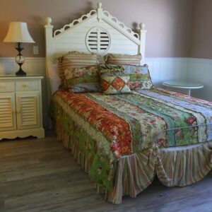 bayside-cottages-i-6-private-room-2.jpg
