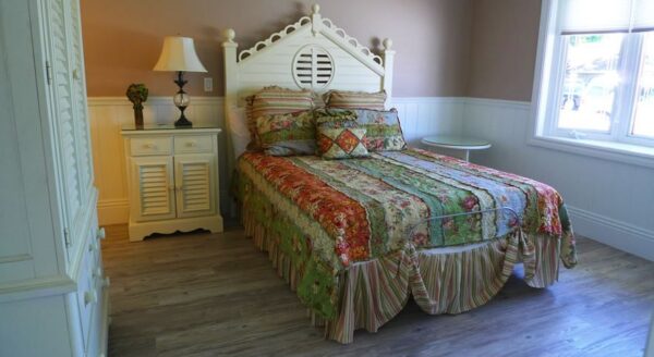 bayside-cottages-i-6-private-room-2.jpg