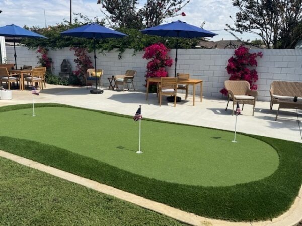 bluebird-senior-living-outside-golf-course.jpeg